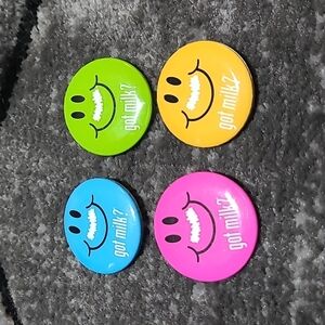 1980's - 90's "Got Milk" Mustache Nostalgia Pinback Buttons Bundle